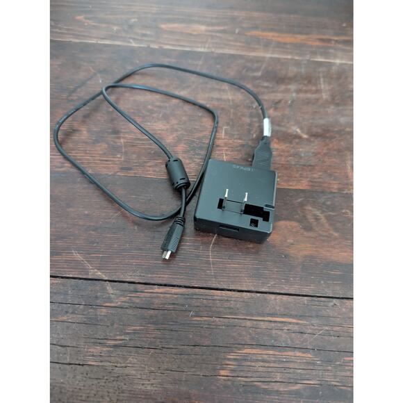 Nikon Coolpix S33 13.2MP Full HD Waterproof Digital Camera White New in box - Picture 4 of 14